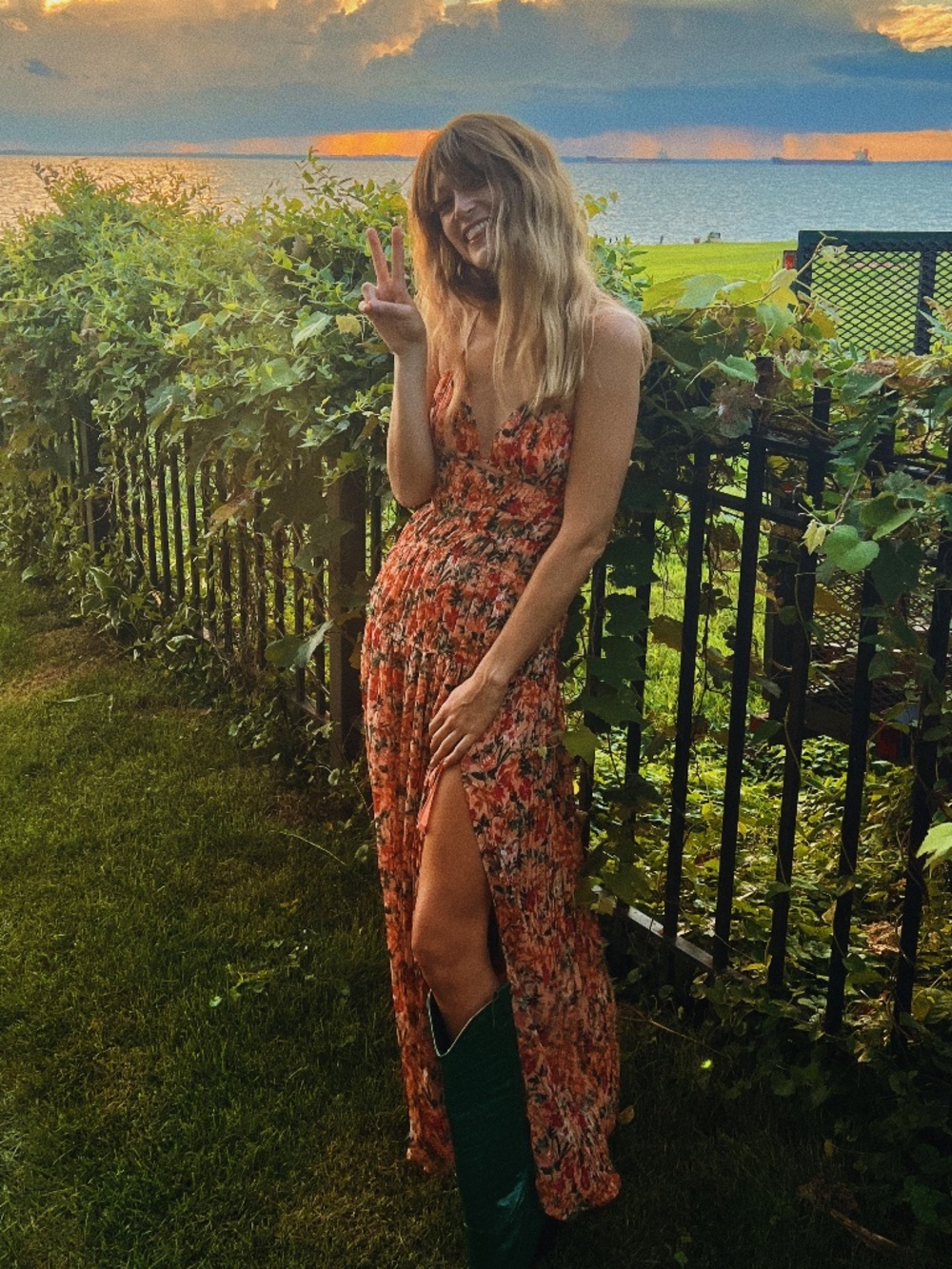ASTR Fuschia Goddess Dress